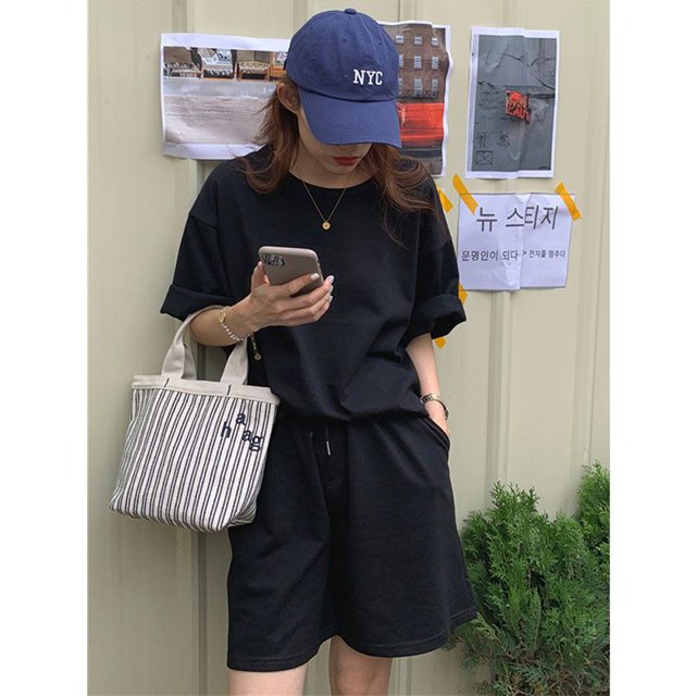 Conjunto de Pijama de dos piezas para mujer, ropa de dormir de estilo coreano, pantalones cortos, ropa de estar por casa con bolsillo, traje de noche holgado, 2023