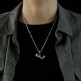 thumbnail image 2 of Estilo de hombre Metal Plata Motorista Balón de fútbol Collar de zapato Zapato Fútbol Tiro Deportes Colgante Joyería con caja Cadena Collar con colgante Cadena Regalo para hombres y niños, 2 of 3