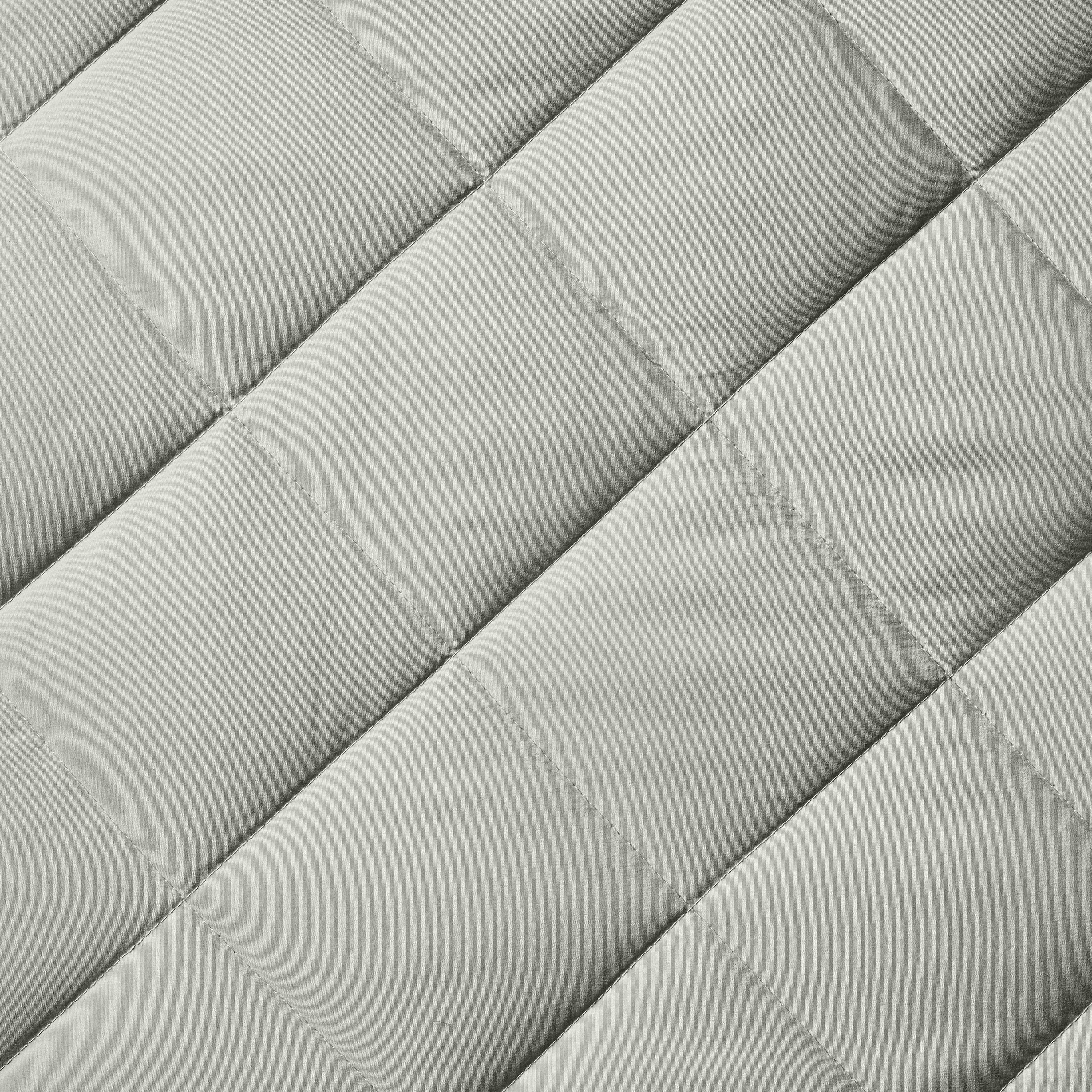 Better Homes & Gardens Down Alternative Comforter, Full/Queen - Silver, Reversible