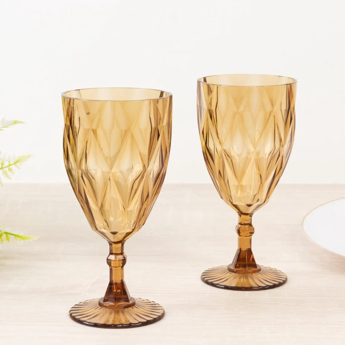 Balsa Circle 12 Amber Gold 11oz Vintage Diamond Cut Plastic Wine Glasses Wedding Supplies