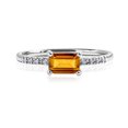 thumbnail image 1 of JeenMata Anillo de Compromiso Solitario de Citrino con Corte Esmeralda (Piedra Natal de Noviembre) en Oro Blanco de 18 K sobre Plata, 1 of 6
