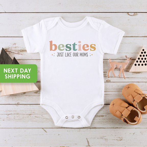 Besties Just Like Our Moms Baby Onesie, Retro Best Friends Bodysuit, Best Friend Outfits, Bff Onesie, Baby Shower Gift, Funny New Mom Gift Cool Baby Clothing, Cute Baby Onesie, BABY BODYSUIT LAT 4424
