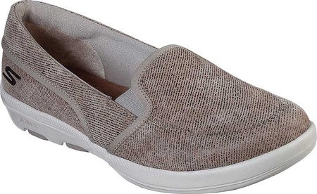 skechers on the go bliss diva