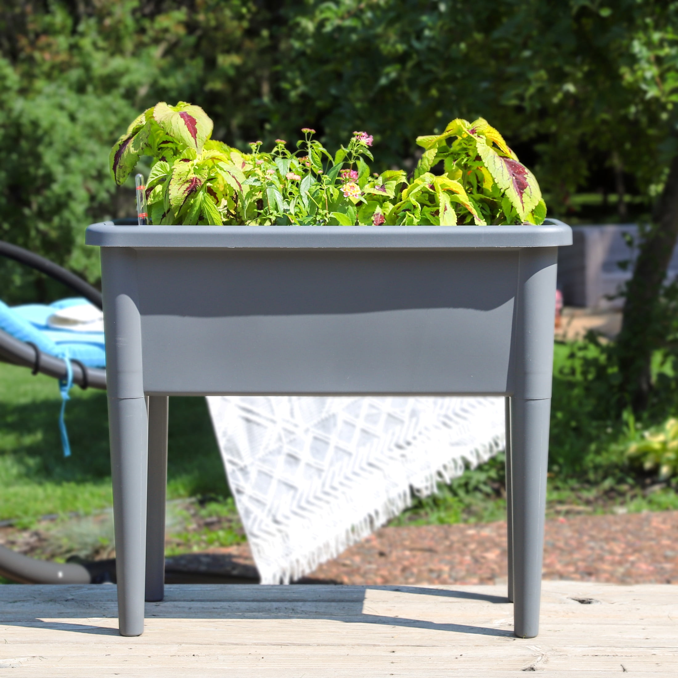 Sunnydaze 30" x 14.5" x 33" Gray Plastic Self-Watering Raised Garden Bed with Cover