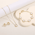 thumbnail image 3 of Conjunto Joyas Trébol Elegante Collar Pendientes Pulsera Xtellar blanco, 3 of 3