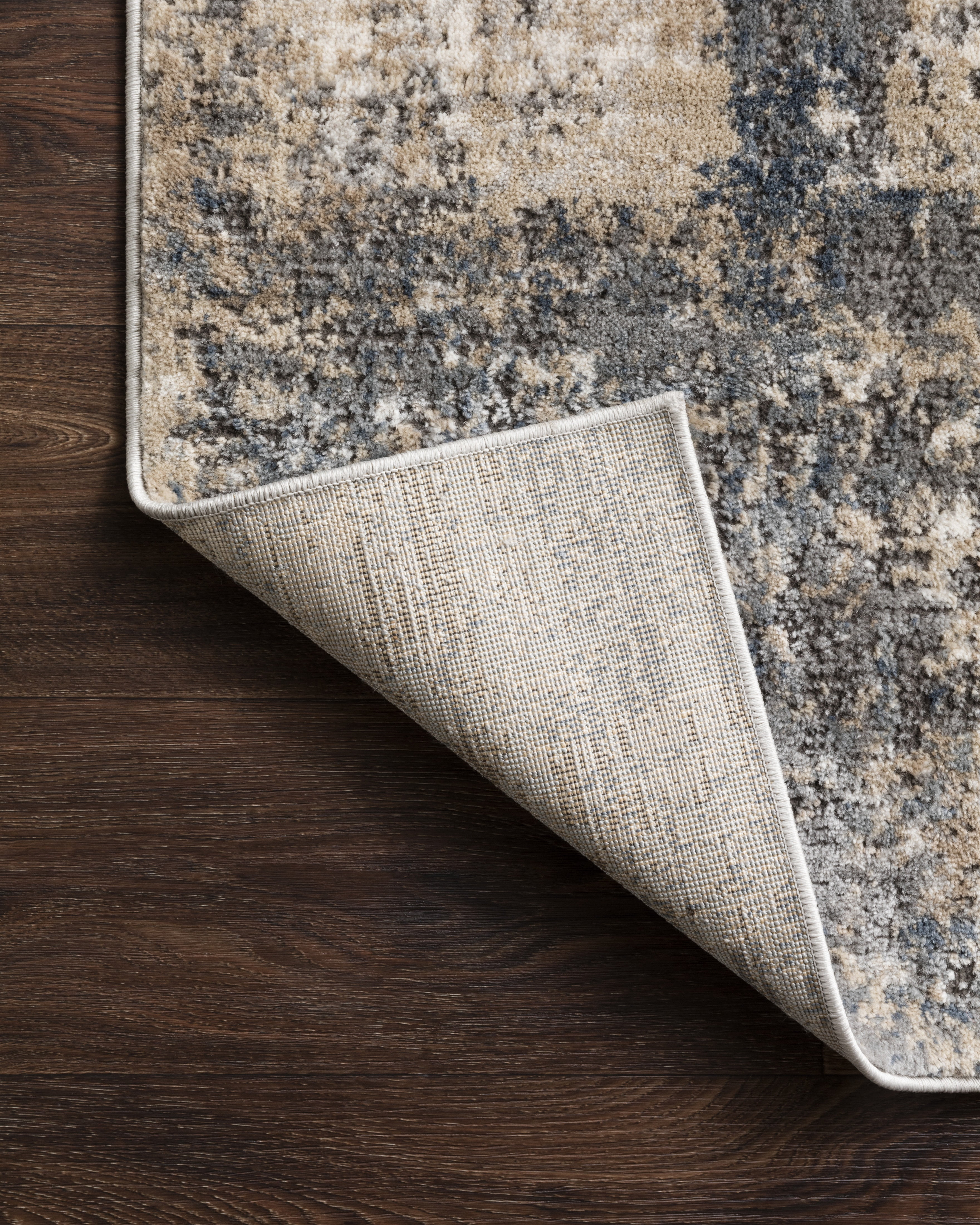 Loloi Teagan Ivory / Mist 2'-8" x 4' Accent Rug