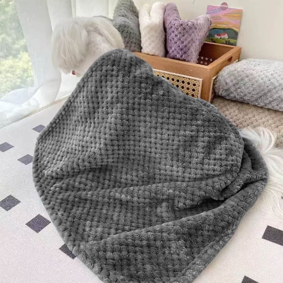 UTXQFD ,Fleece Blanket - Throw Blanket for Couch, Luxury Bubble Fluffy Blanket Plush Twin Blanket, Cozy blanket for Bed, Soft Warm Fuzzy Blanket Blanket for All Season Use,70*100cm