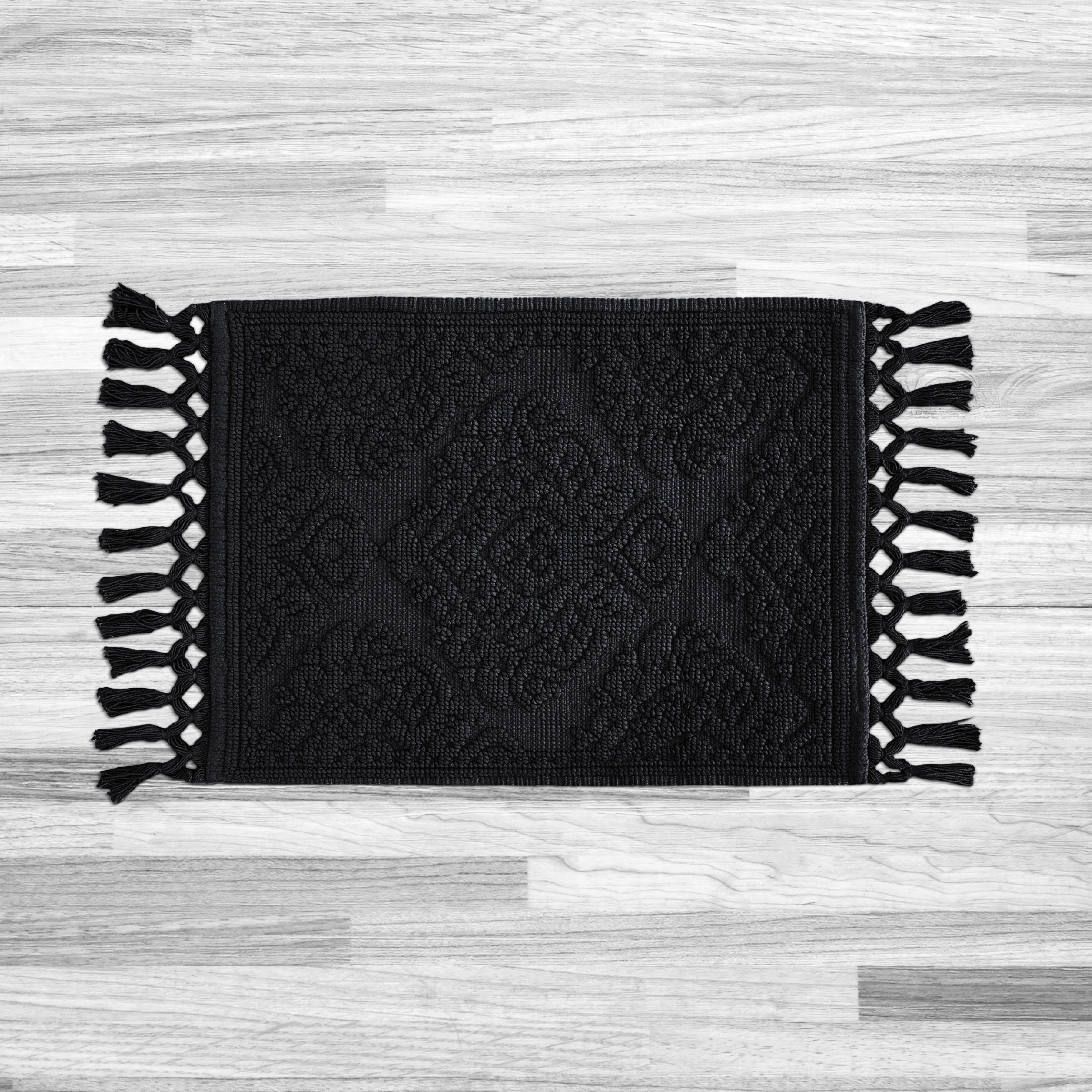 Jean Pierre Ricardo Cotton Fringe 17 x 31 in. Bath Rug, Black