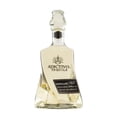thumbnail image 3 of Paquete de 3 Tequila Adictivo Reposado Cristalino 1.75 L, 3 of 5