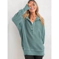 thumbnail image 4 of Sudadera con Capucha de Larga Extragrande para Mujer, Cuello en V, Botones y Abertura Lateral, Estilo Informal. Verde Pavo Real L, 4 of 9