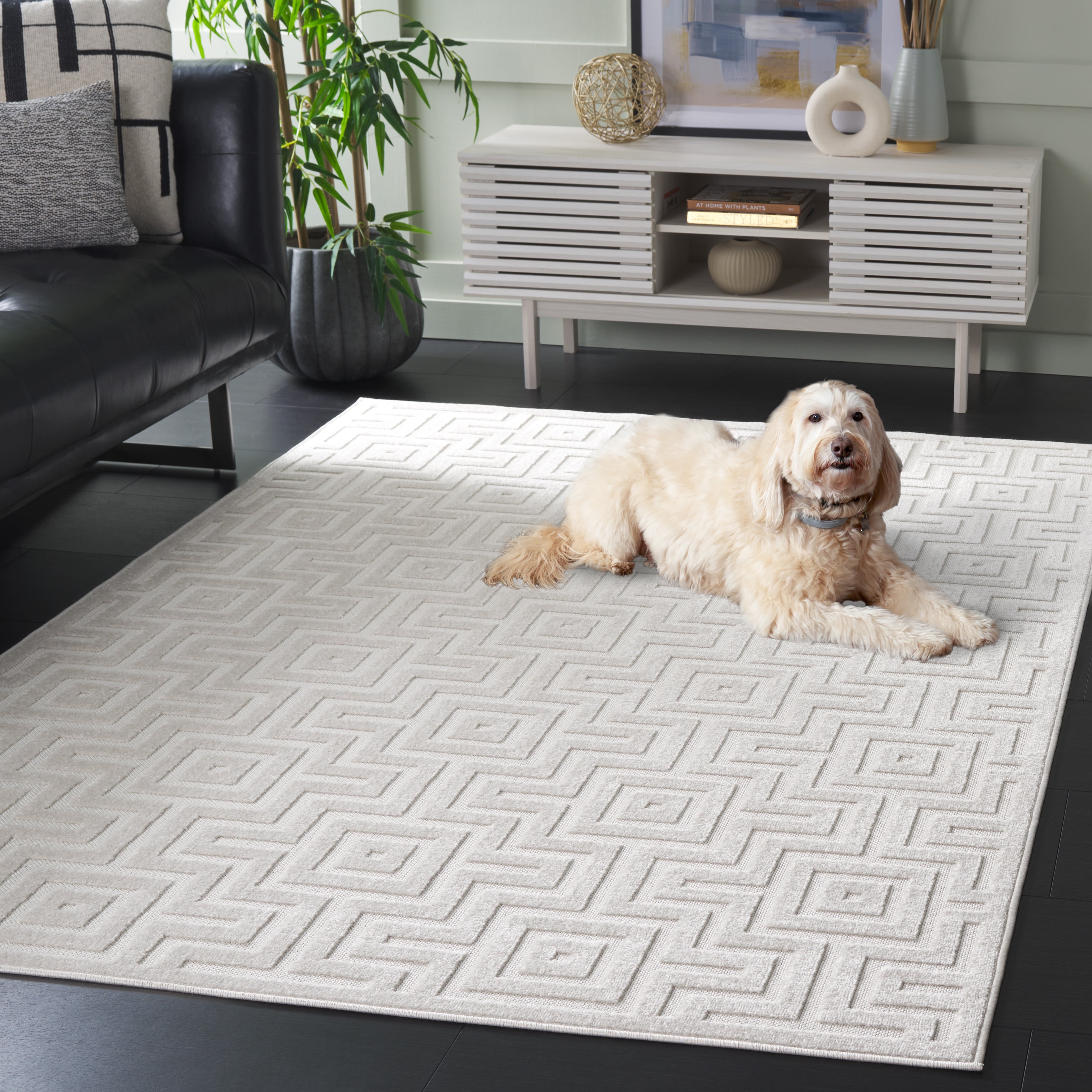 SAFAVIEH Stella Emalee Geometric Indoor/Outdoor Area Rug, Ivory, 8'2" x 10'