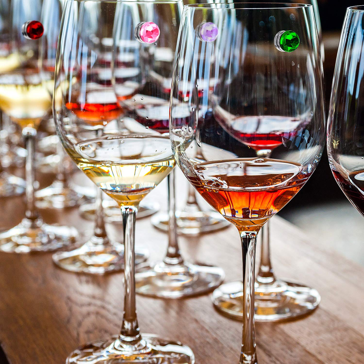 24 Breloques Magnétiques En Cristal Pour Verres à Vin - Marqueurs Colorés Pour Champagne & Cocktails - Décoration De Table Élégante - 5
