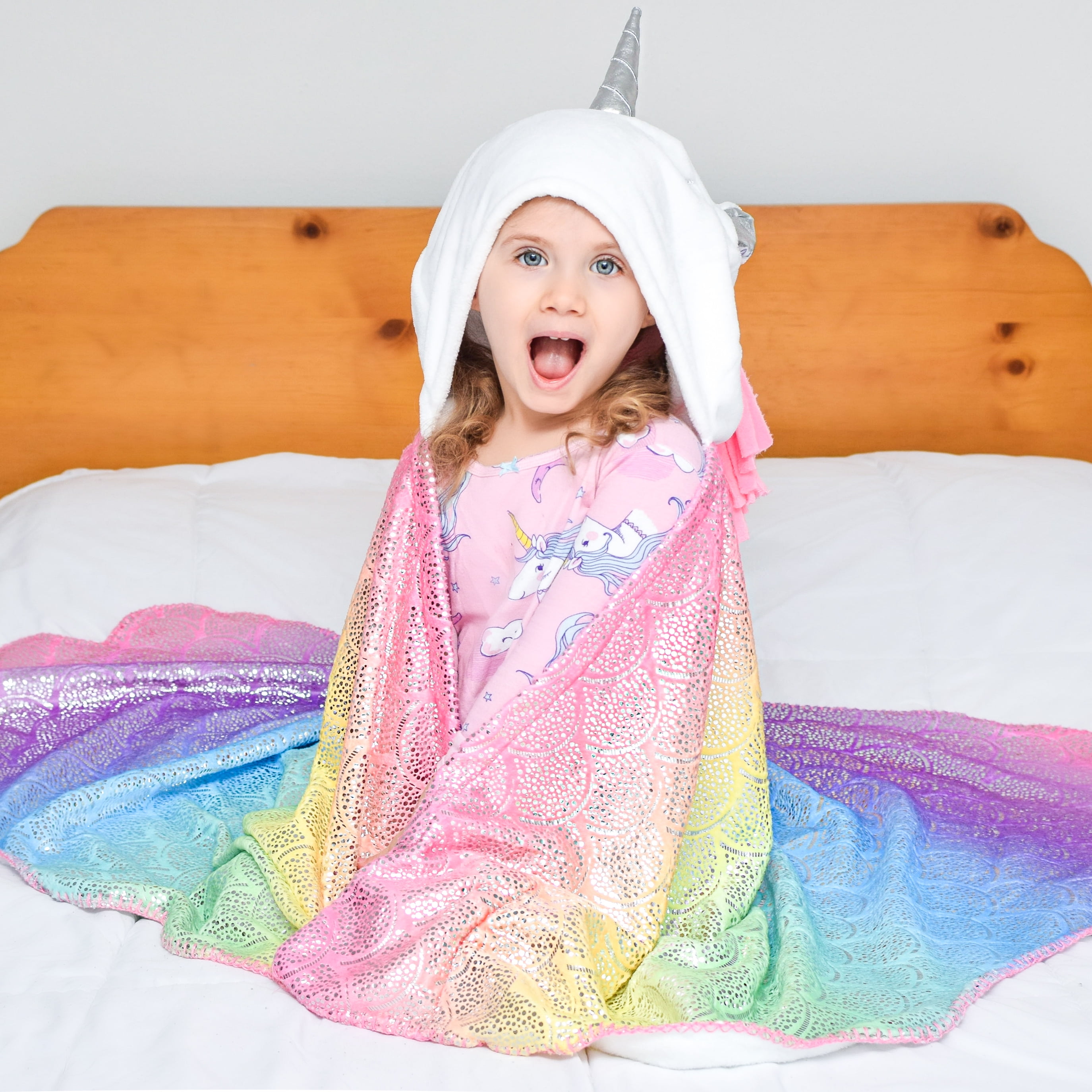 Throw Blankets Wrap with Hood Great Present for Toddlers Children Teens and Young Girls FamFun Baby Unicorn Blanket for Kids Super Soft Comfy Large Comforter 50 x 60 