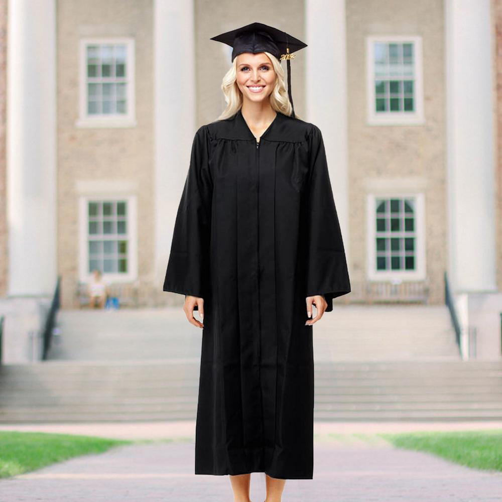 What to Wear to Baccalaureate and Graduation
