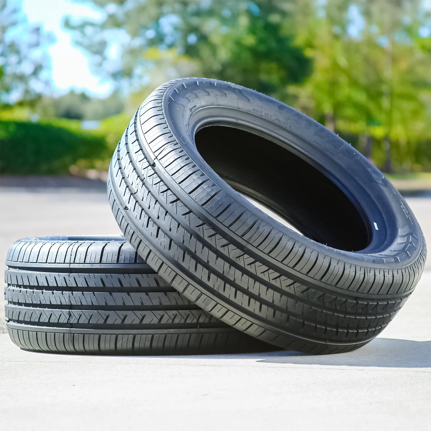 Atlas Paraller 4x4 HP 265/70R18 116T AS A/S All Season Tire Fits: 2021-23 Ford F-150 XLT, 2022 Toyota Tundra SR5 TRD Off-Road