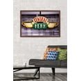 thumbnail image 3 of Amis - Central Perk, 3 of 4