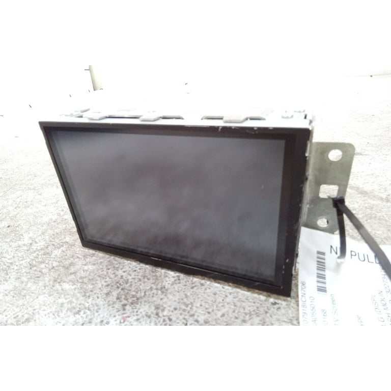 Pre-Owned 2018 Infiniti QX30 Information Display Screen