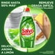 thumbnail image 2 of Jabón Líquido para Trastes Salvo Limón Remueve Grasa, Rinde hasta 50% Más*, 500 ml, 2 of 5