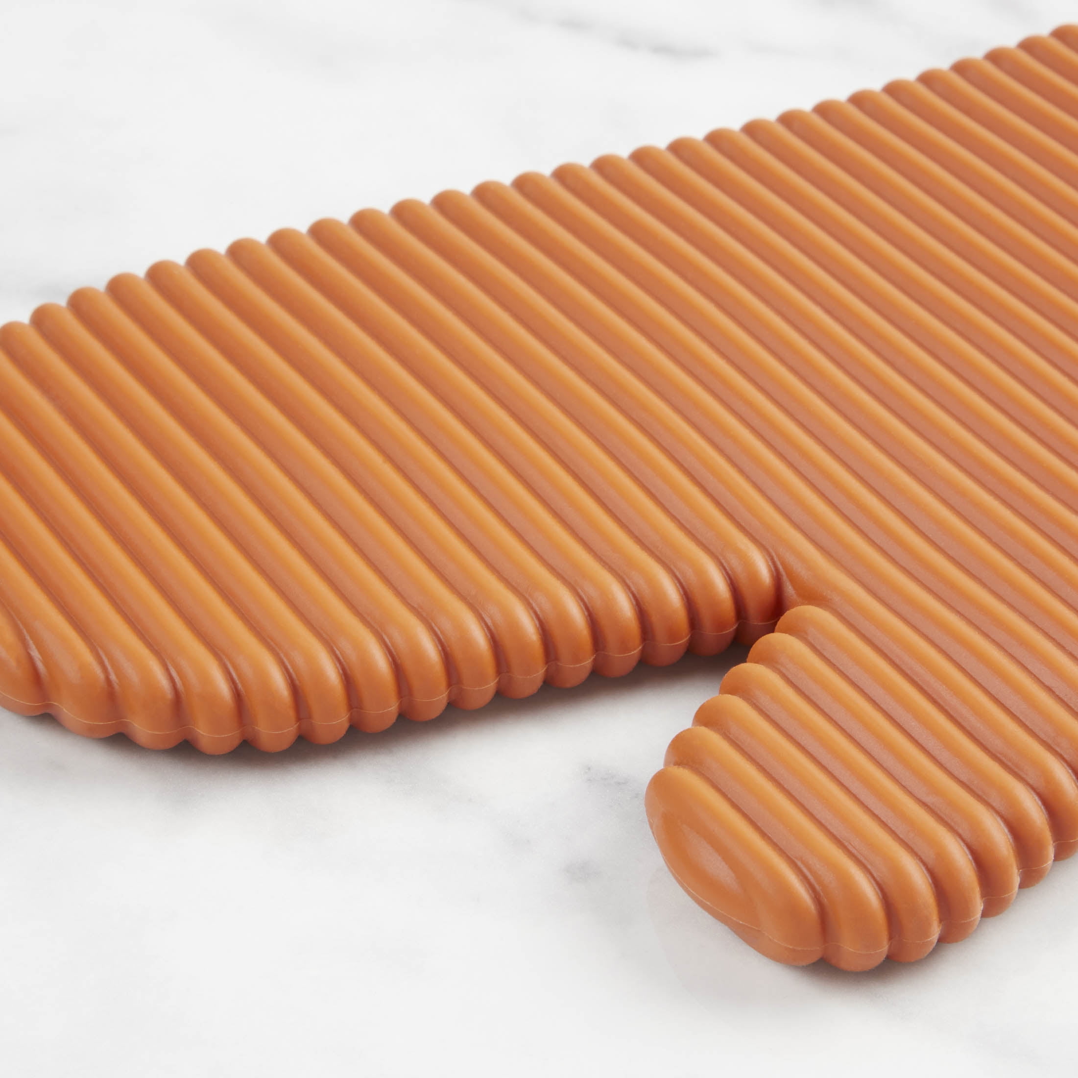 KitchenAid Ribbed Soft Silicone Oven Mitt 2-Pack Set, Honey, 7.5"x13"