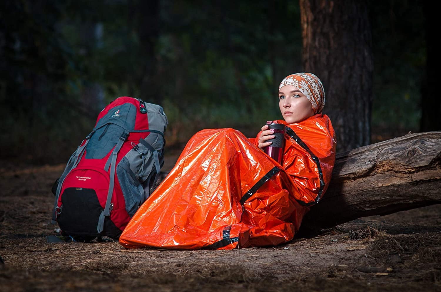 Emergency Sleeping Bag  Reflective Bivy Sack  Mylar Thermal Survival Bag  Includes Whistle, Compass and Survival Hook - Pack of 2