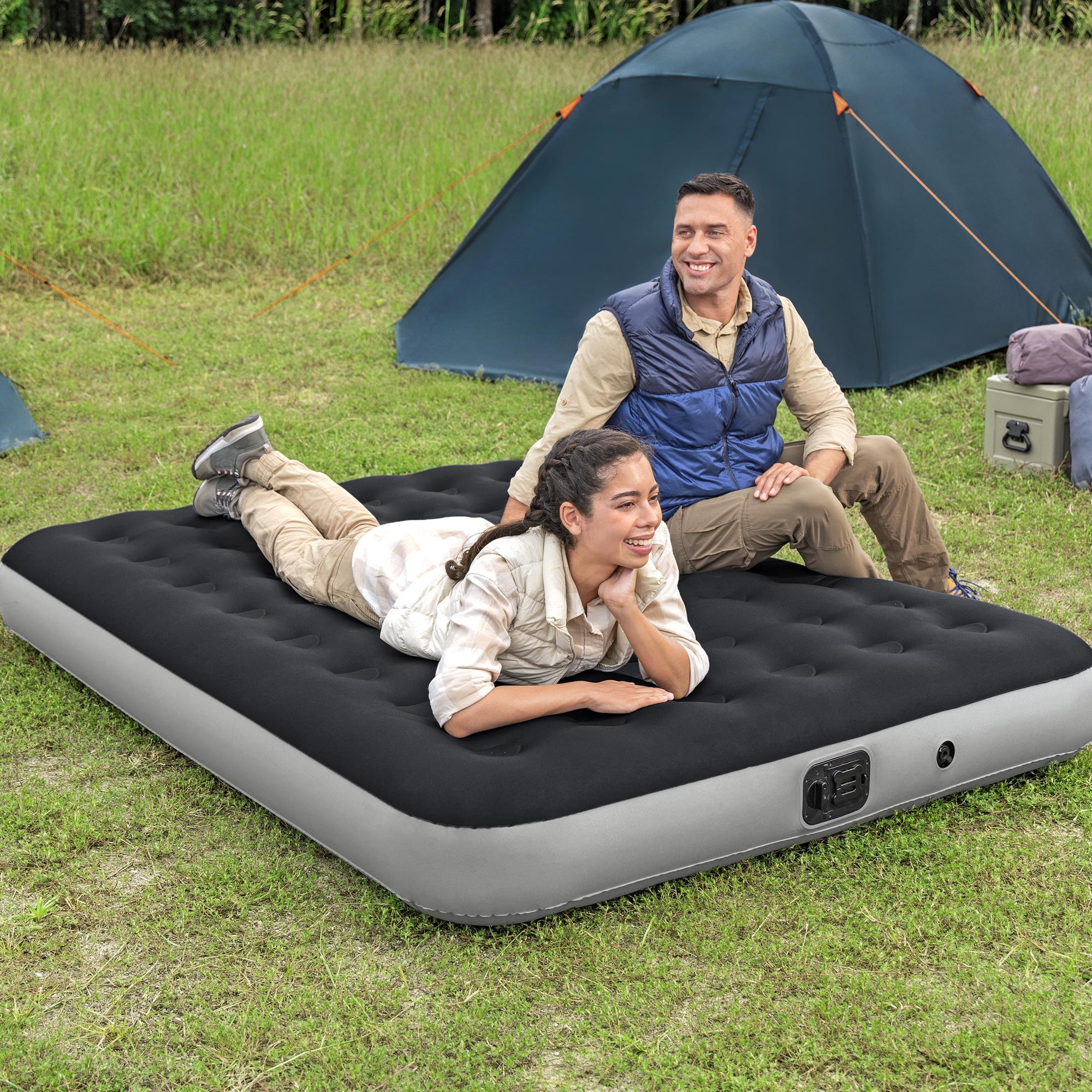 Coleman: River Gorge: 9.5" Queen Airbed - Built-In Battery Air Pump, Inflatable Mattress, Puncture Guard, Durable Design, All Terrain, Indoor-Outdoor