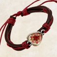 thumbnail image 2 of Pulsera unisex con patrón de corazón de piel de vaca tejida estilo punk vintage (rojo oscuro), 2 of 4
