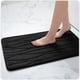 thumbnail image 1 of Alfombrilla de baño ultra suave, alfombrilla de espuma viscoelástica, comodidad similar a una nube, secado rápido y usos múltiples para su baño, áreas de ducha y bañera, 2 piezas, 1 of 5
