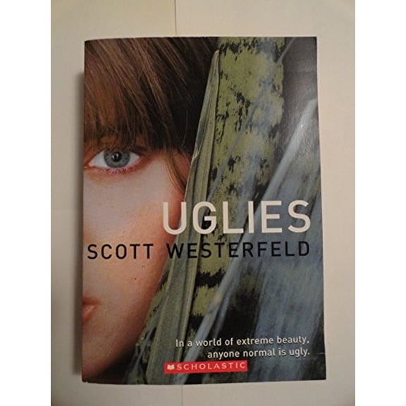 Pre-Owned Uglies (The Uglies, 1) (Paperback) 0439806119 9780439806114
