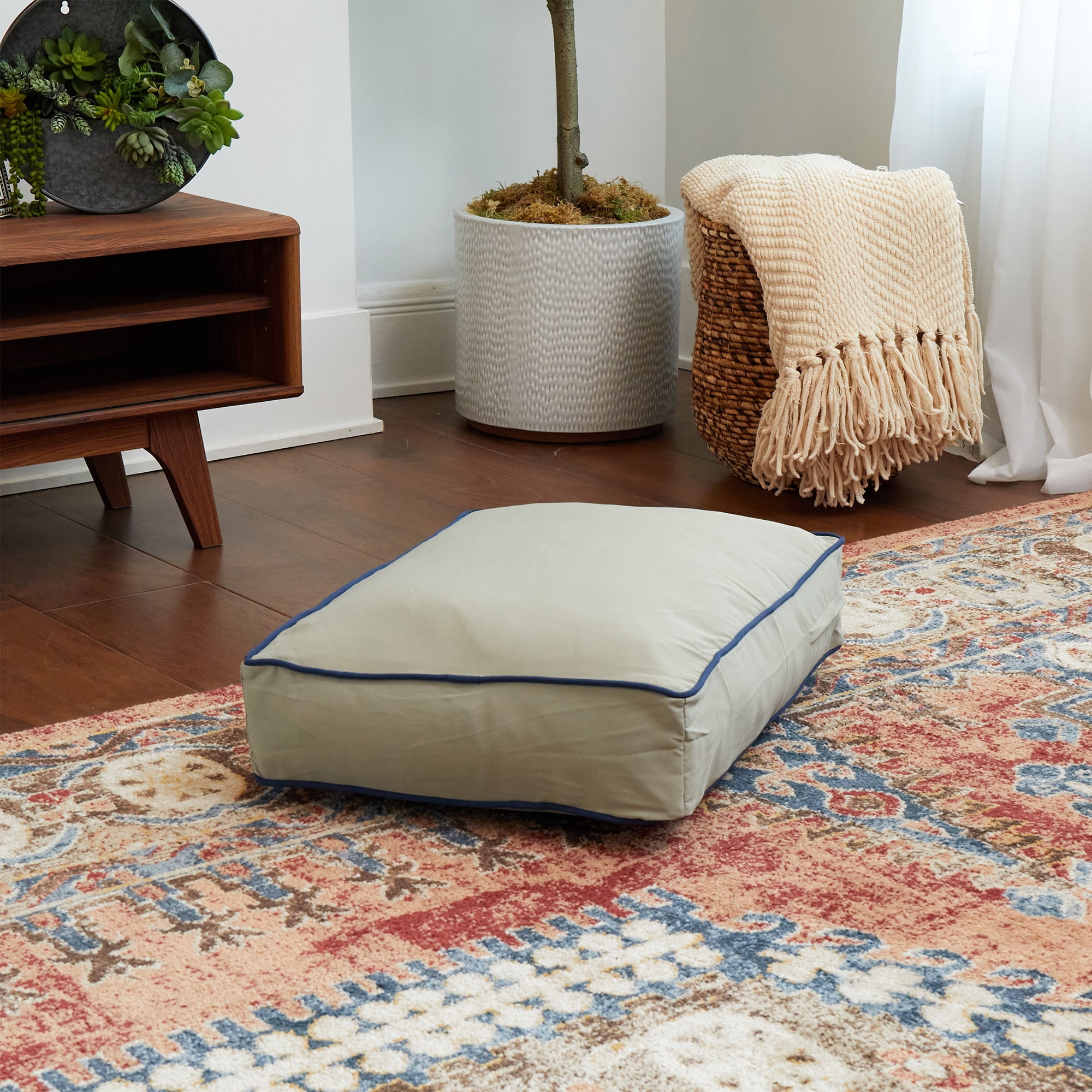 Happy Hounds Casey Indoor/Outdoor Pillow Style Dog Bed, Greystone, Extra Small (24 x 18 in.)
