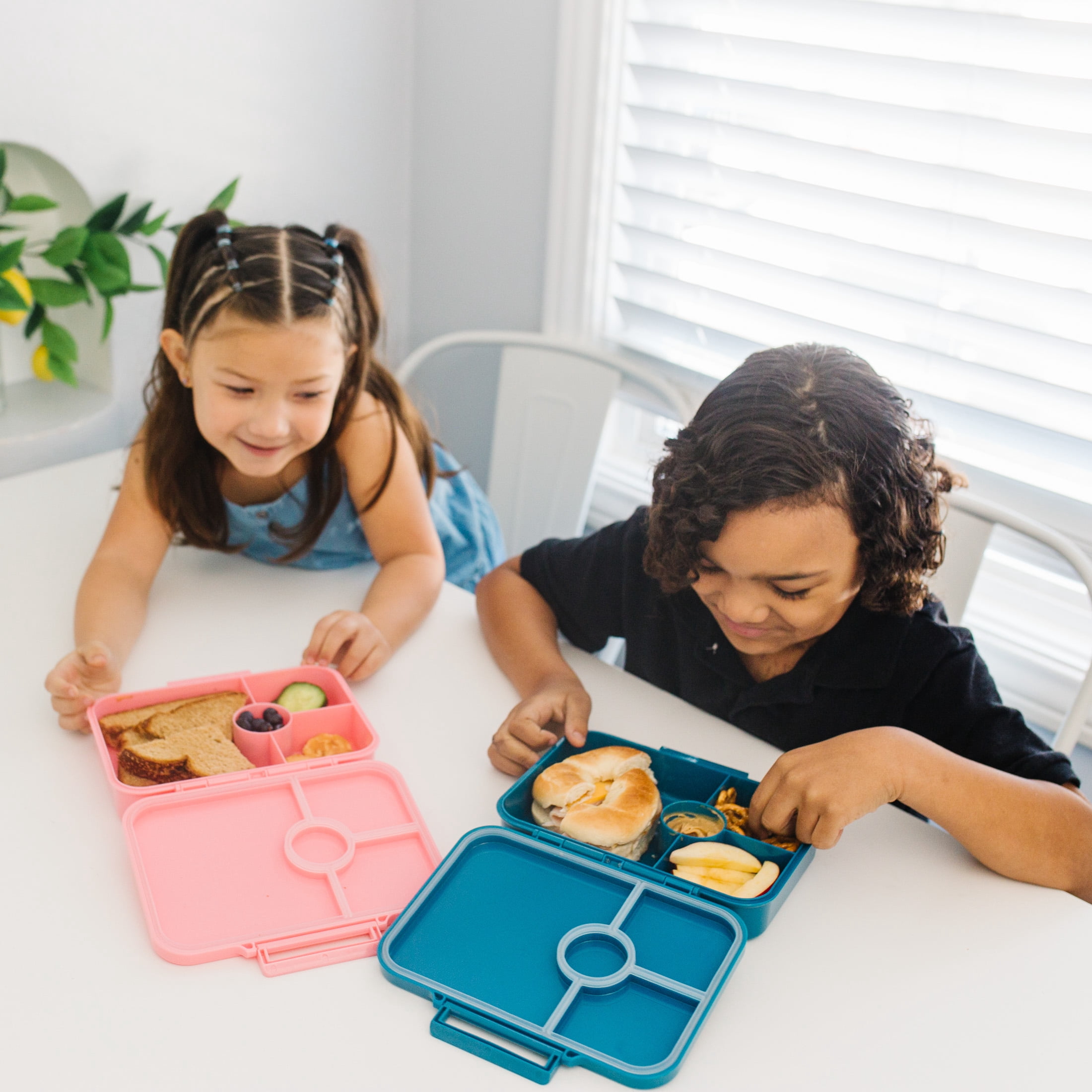 Wildkin Kids Bento Box for Boys and Girls (Trains, Planes & Trucks Blue)