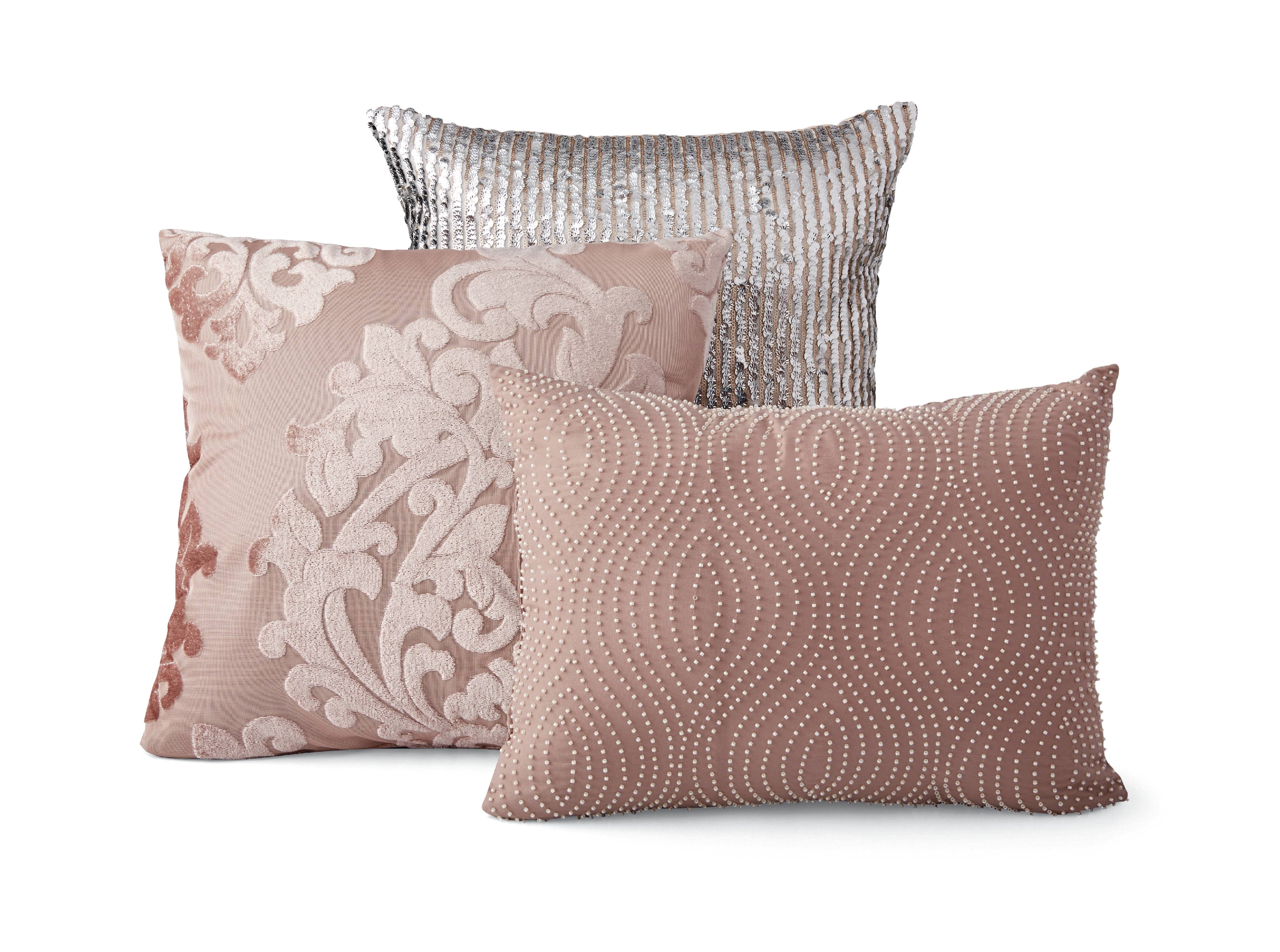 Mainstays 7-Piece Velvet Comforter Set, Blush, Full/Queen, Shams, 3 Dec Pillows and Bed Skirt