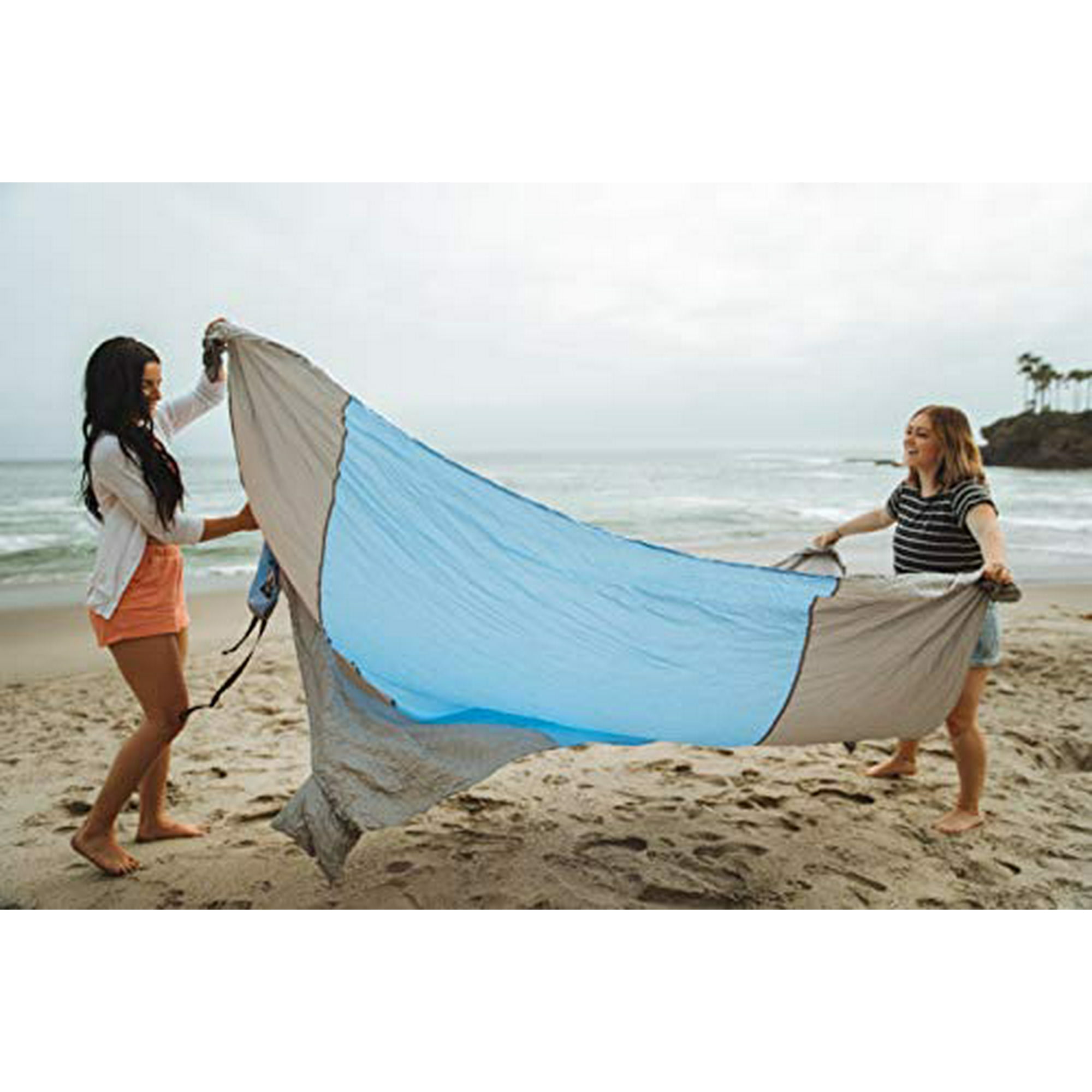 Wildhorn Sand Escape Large 9 x 7 Lightweight Nylon Picnic Throw Beach Blanket