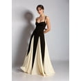 thumbnail image 4 of Vestido de fiesta EEMEII con tirantes finos, retazos, negro y rojo, largo, 4 of 8