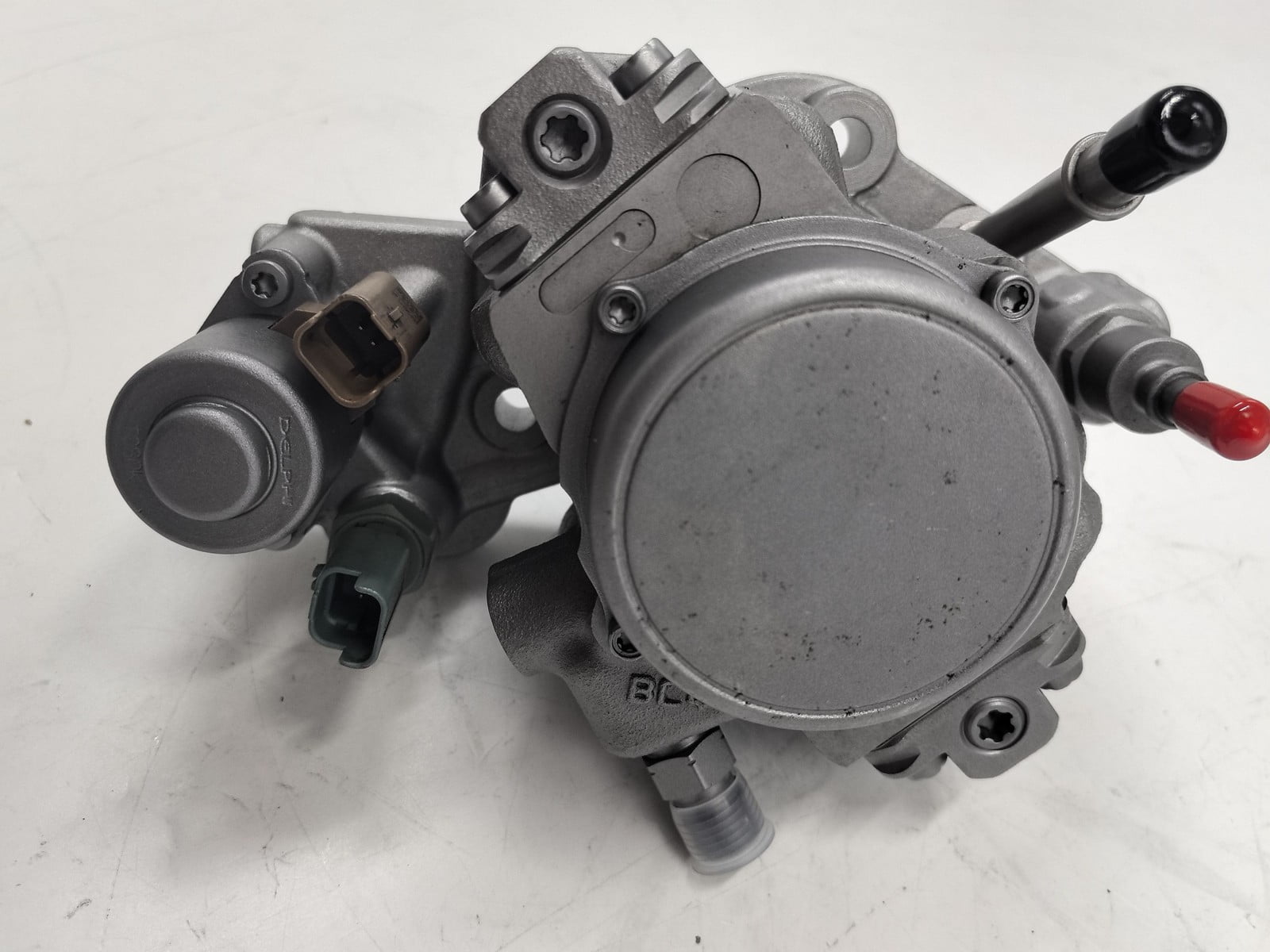 D18 D24 Fuel Injector Pump For Delphi Bobcat Doosan T450 T590 7249380 28394200