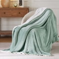 thumbnail image 3 of Manta de cama con forro polar sherpa, tamaño doble, 150 x 200 cm, color verde, 3 of 7