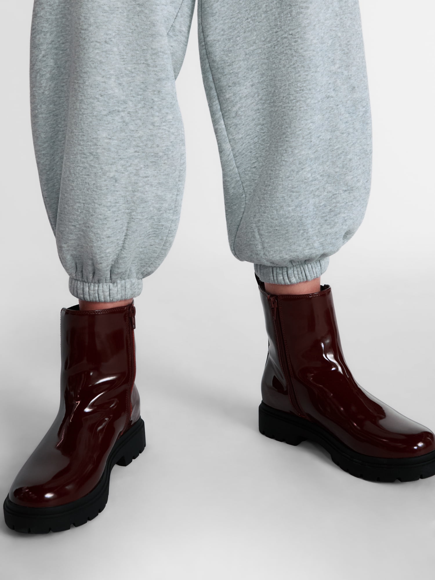 Weekend Academy Girls Fleece Joggers, Sizes 4-18