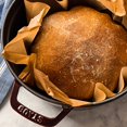 thumbnail image 2 of Cocotte de hierro fundido STAUB 12,5 L redonda color granadina, 2 of 3