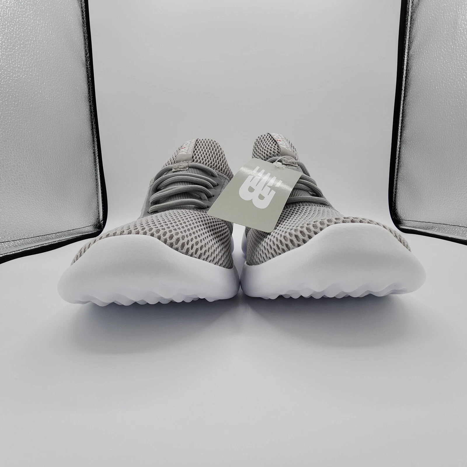 New Balance RCVRY G2 Shoes Mens 9 D Grey Tennis Lacrosse  display picture 1