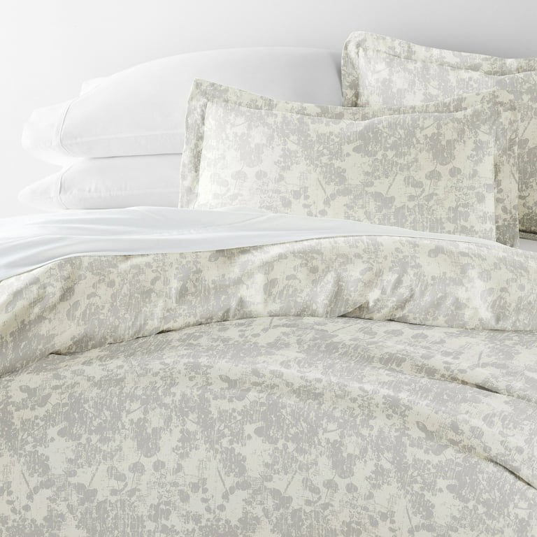 Noble Linens Gray Vine Trellis 3-Piece Duvet Cover Set - King photo 3