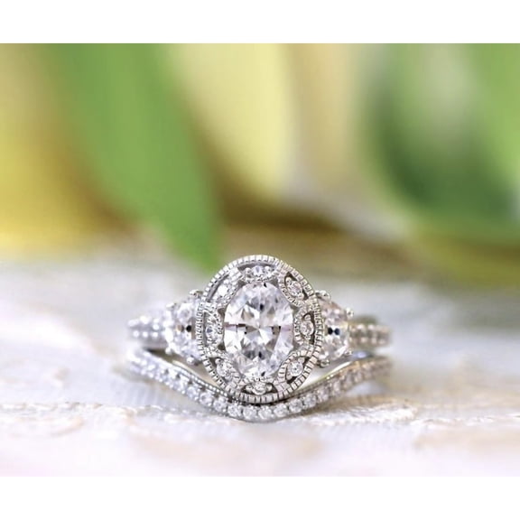 Zephyriana 2-Piece Oval Cut Cubic Zirconia Ring Set for Women, Vintage Halo Engagement and Wedding Band, Rose Gold/Silver Plated Stackable Bridal Jewelry（ Silver,Size 11）