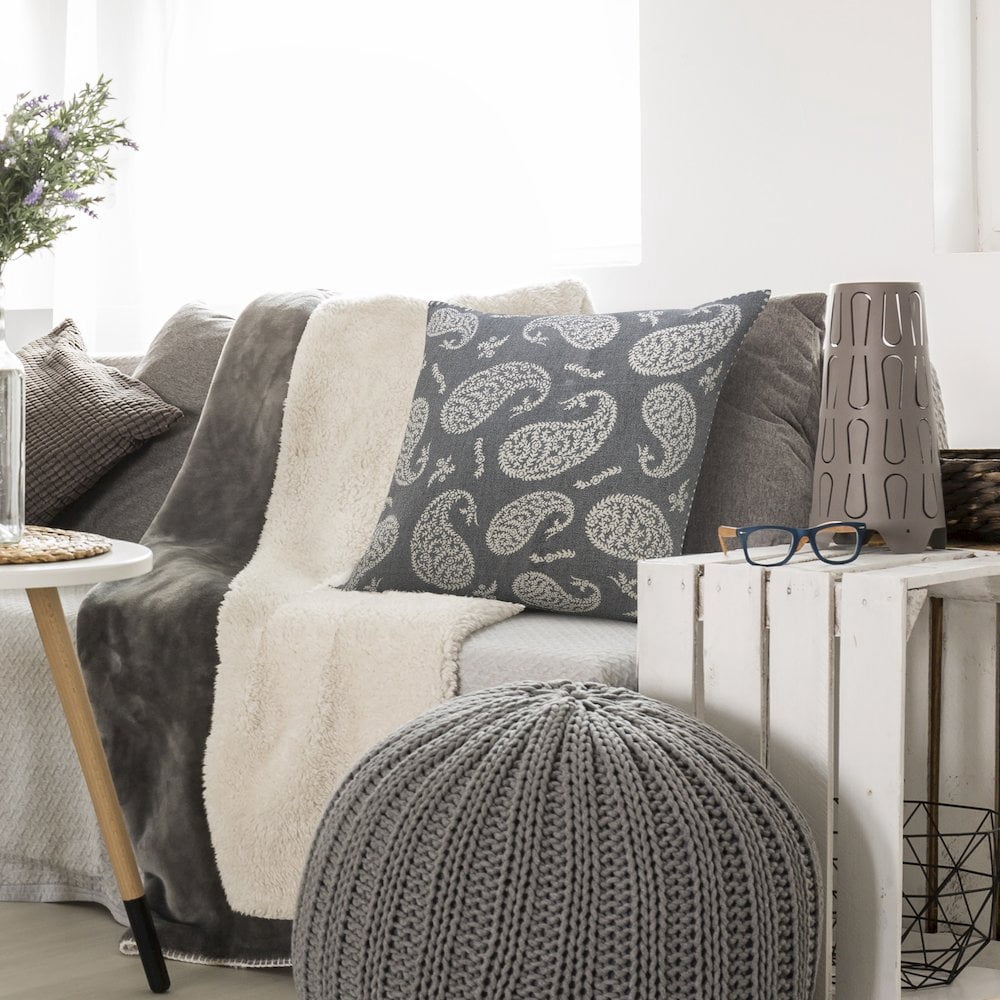LR Home Ox Bay Hand-Woven Gray/White Paisley All-Natural Cotton Pillow Cover