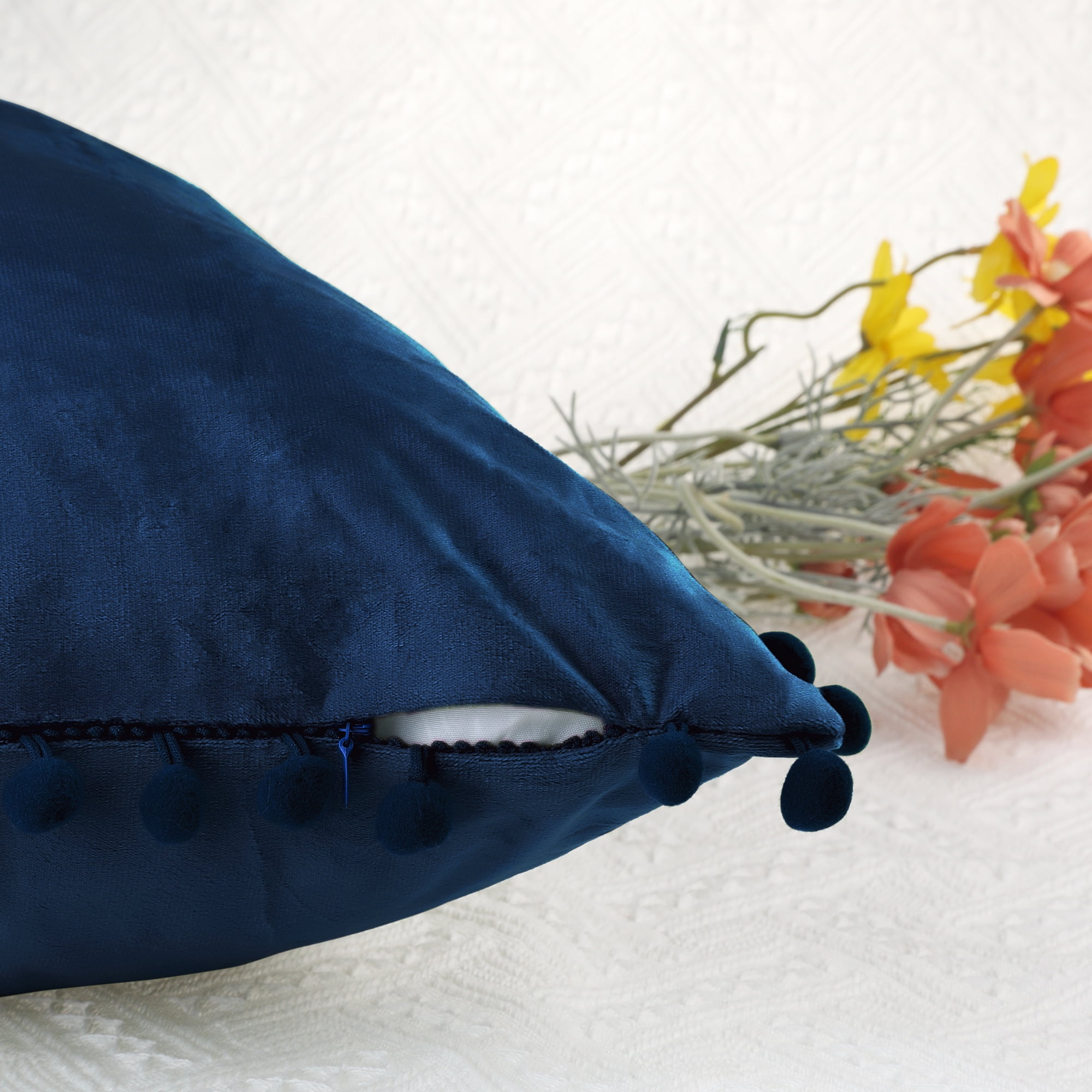 Unique Bargains 2 Velvet Throw Pillow Covers Pompoms Decorative Pillow Cases Cushion Cover Dark Blue 20" x 20"