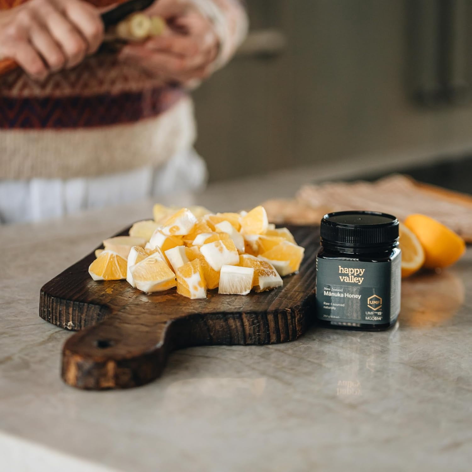 Happy Valley Manuka Honey - UMF 15+ (17.6oz, 500g) - Certified Raw New Zealand Mānuka - UMF 15+, MGO 514+