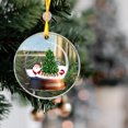 thumbnail image 1 of Hermosos letreros navideños de resina con temática navideña con imágenes elegantes y decoraciones festivas que son ideales para agregar calidez y alegría a su estilo de decoración navideña. Akmoler, 1 of 8