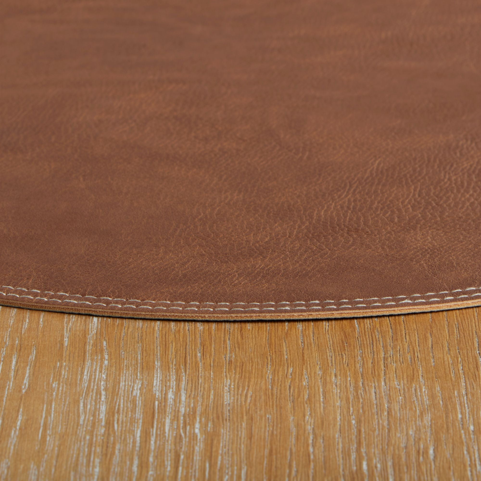 (2 pack) Better Homes & Gardens Persia Faux Leather Round Placemat, Brown, 15 in, 1 Piece