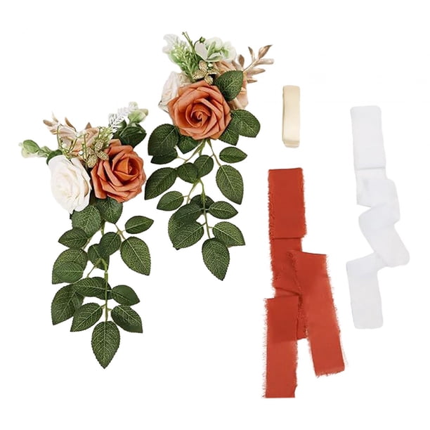 Flores del respaldo de la silla de la boda, decoraciones de la silla del pasillo de la boda, flores del banco de la boda con cintas, decoración de la Naranja