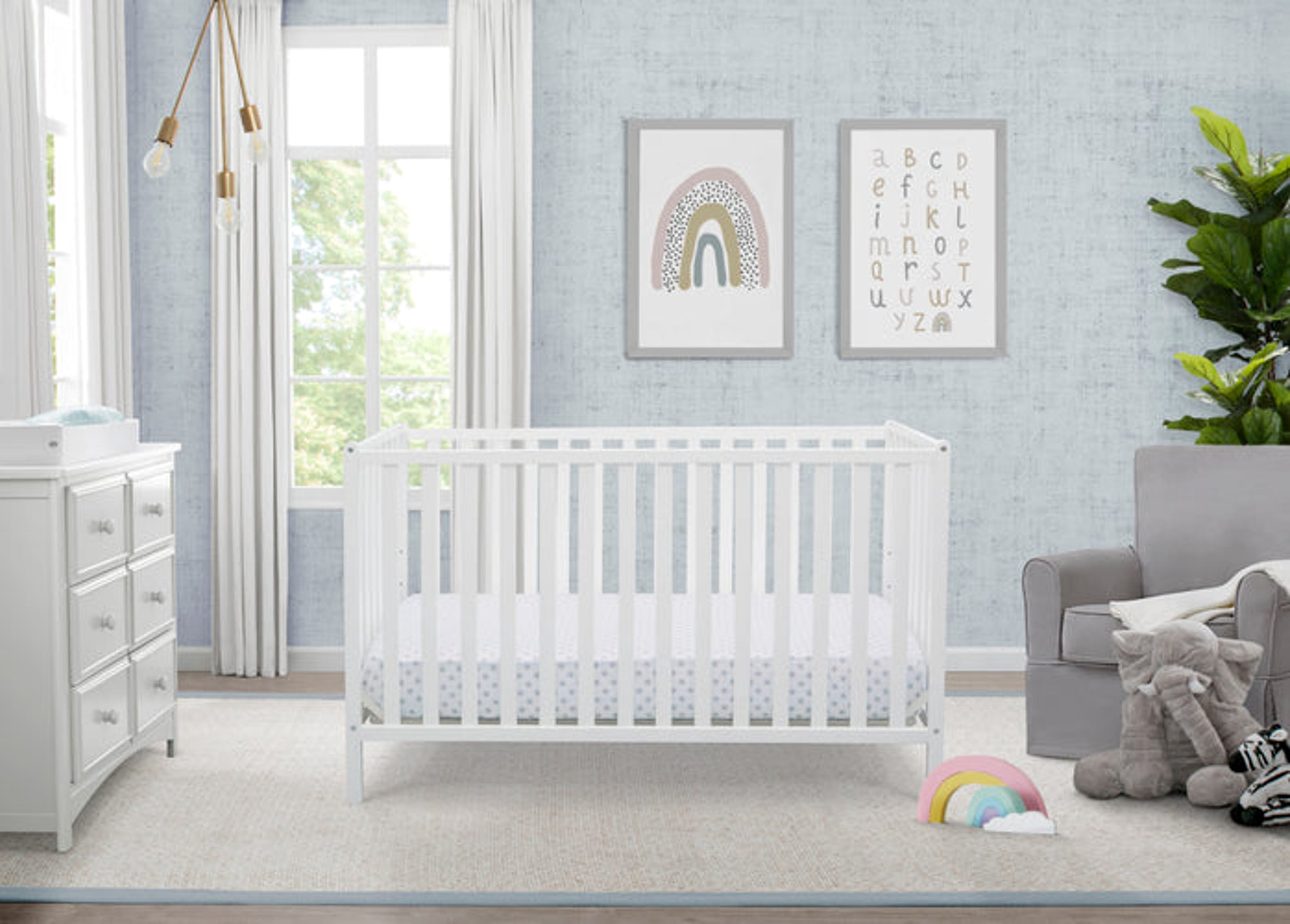 Delta Children Heartland 4-in-1 Convertible Crib, Greenguard Gold Certified, Bianca White
