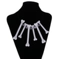 thumbnail image 3 of Moda Mujer Hombre Cráneo Heads Collar Joyería de Halloween Disfraz Disfraz, 3 of 9