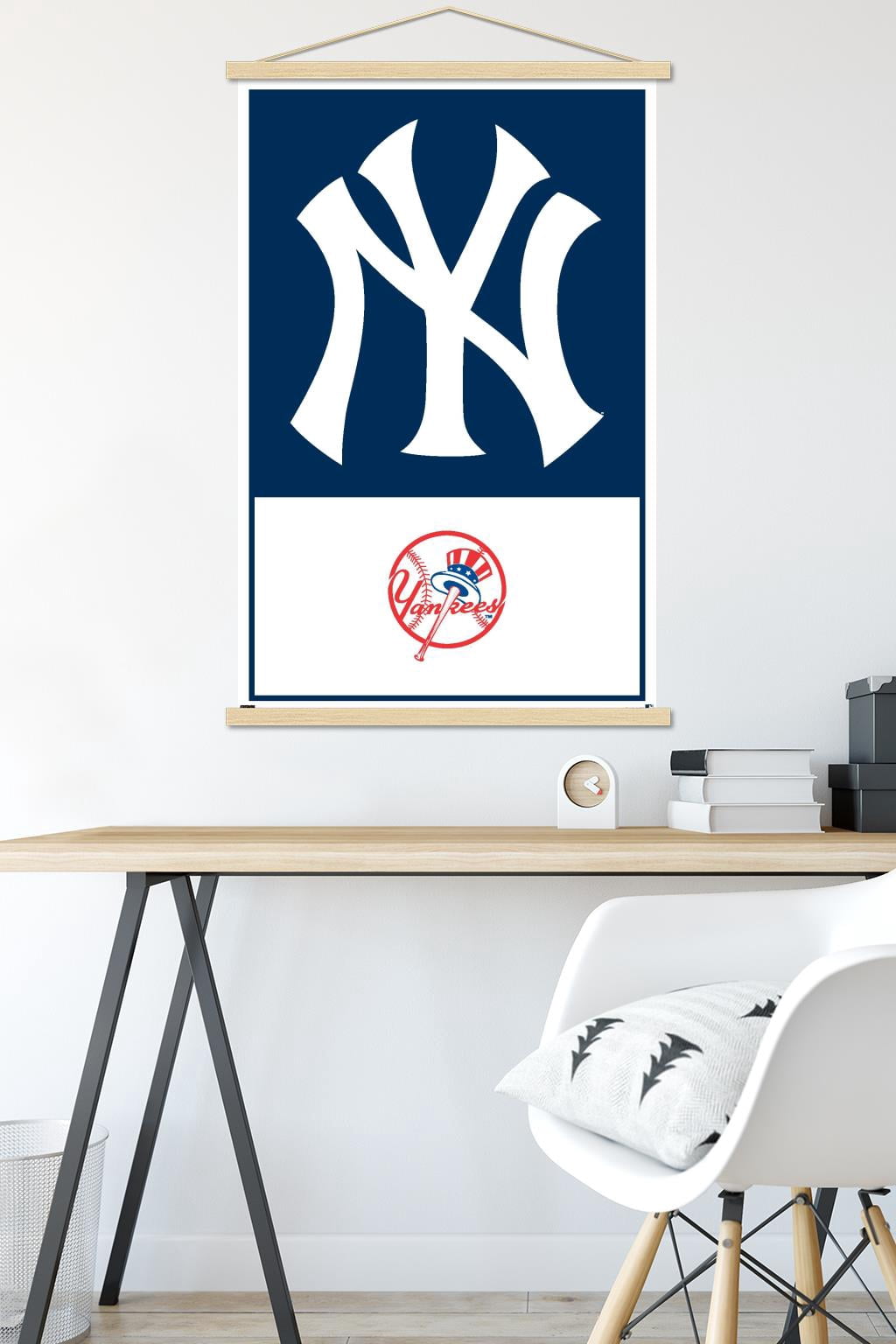 MLB New York Yankees - Logo 22 Wall Poster with Magnetic Frame, 22.375" x 34"
