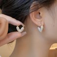 thumbnail image 3 of Pendientes colgantes en forma de corazón de esmalte rojo vino romántico francés 2025, joyería de moda para mujeres, accesorios de diseño Sense Eardrop, 3 of 5